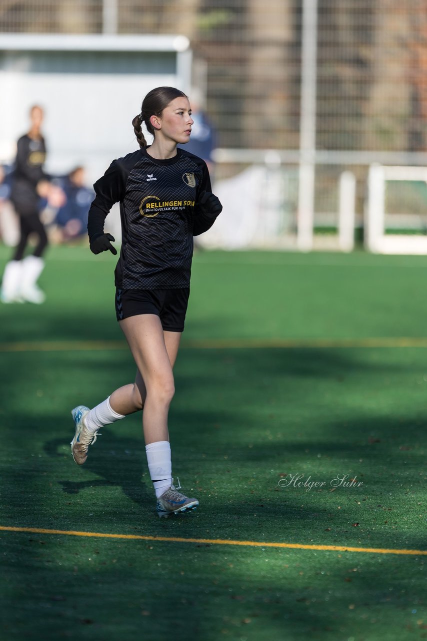 Bild 214 - wBJ VfL Pinneberg2 - Eimsbuttler TV 3 : Ergebnis: 5:0